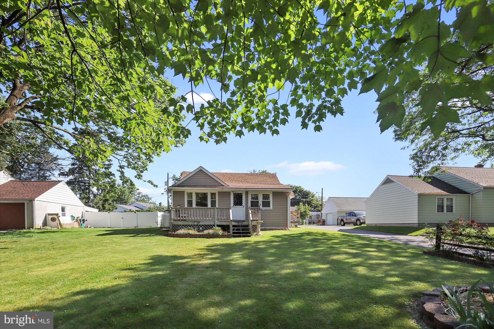 15 Sager Road Elizabethtown, PA 17022 - Photo 1 of 22 15 Sager Rd Elizabethtown PA 17022