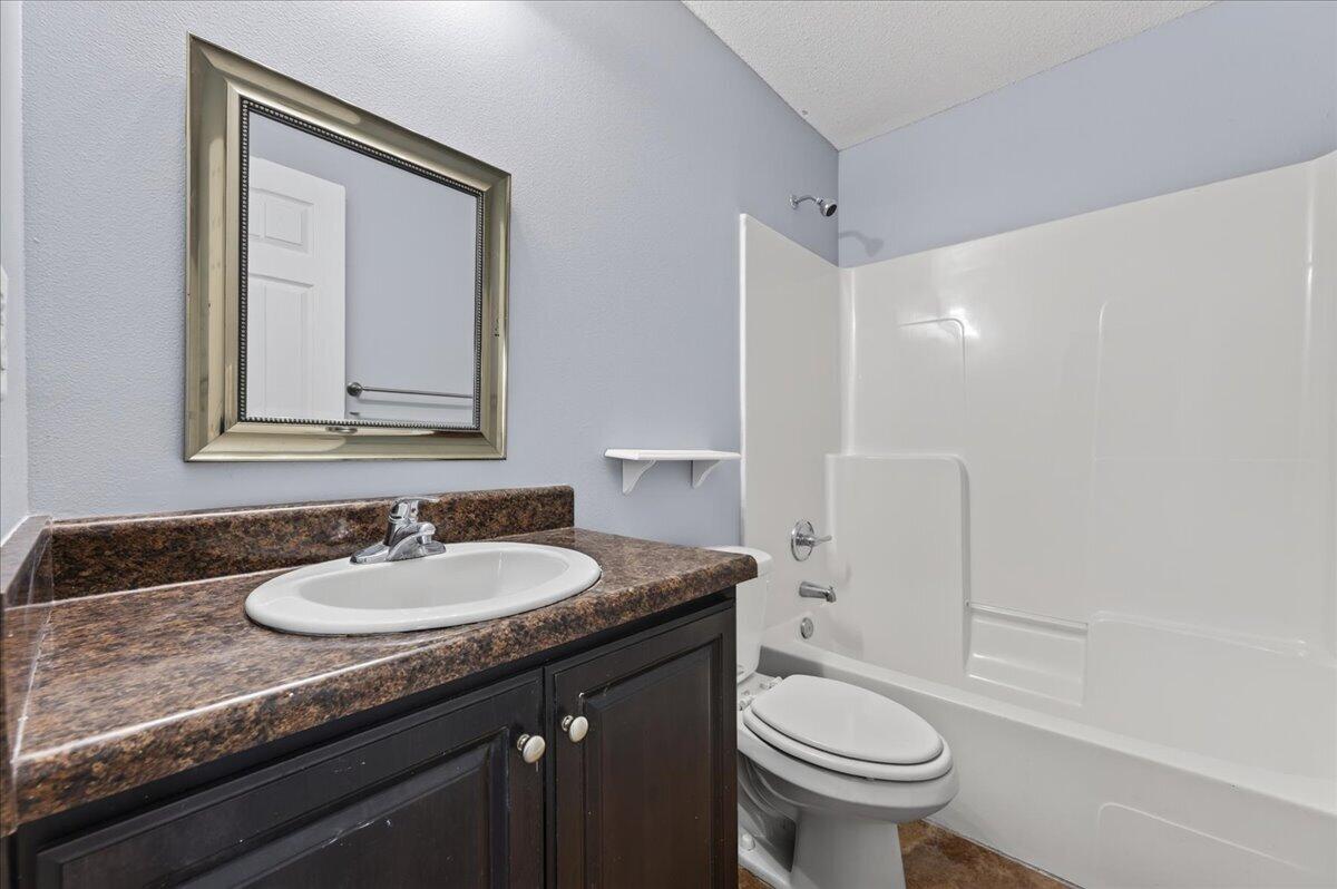 200 Wainwright Drive Crestview, FL 32539 - Photo 35 of 47 35-200 Wainwright Dr-Crestview-35