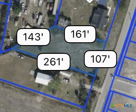 1012 North 42nd Street Temple, TX 76501 - Photo 6 of 6 a close up of a street sign