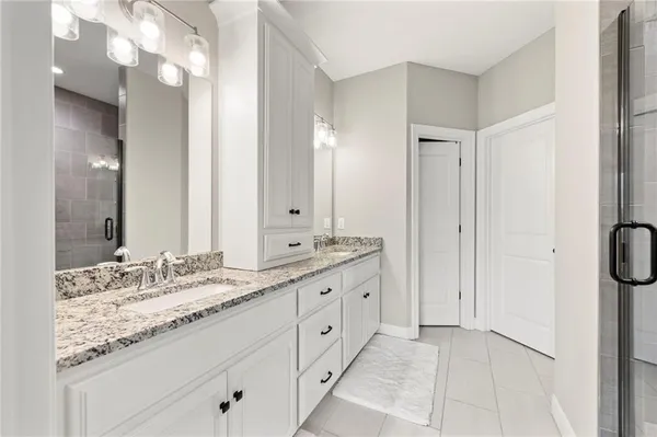 $499,000 | 21004 East 37th Terrace Court South, Independence, MO 64057