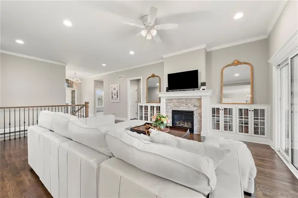 $499,000 | 21004 East 37th Terrace Court South, Independence, MO 64057