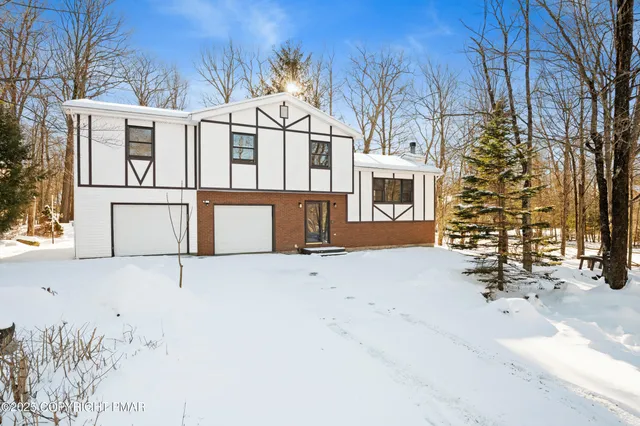 $2,899 | 5193 Iroquois Street, Tobyhanna, PA 18466