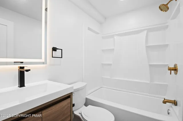 $2,899 | 5193 Iroquois Street, Tobyhanna, PA 18466