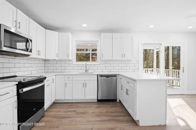 $2,899 | 5193 Iroquois Street, Tobyhanna, PA 18466