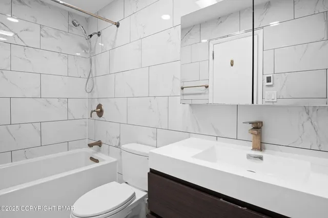 $2,899 | 5193 Iroquois Street, Tobyhanna, PA 18466