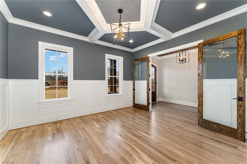 7611 Pemberley Drive Oak Ridge, NC 27310 - Photo 5 of 43