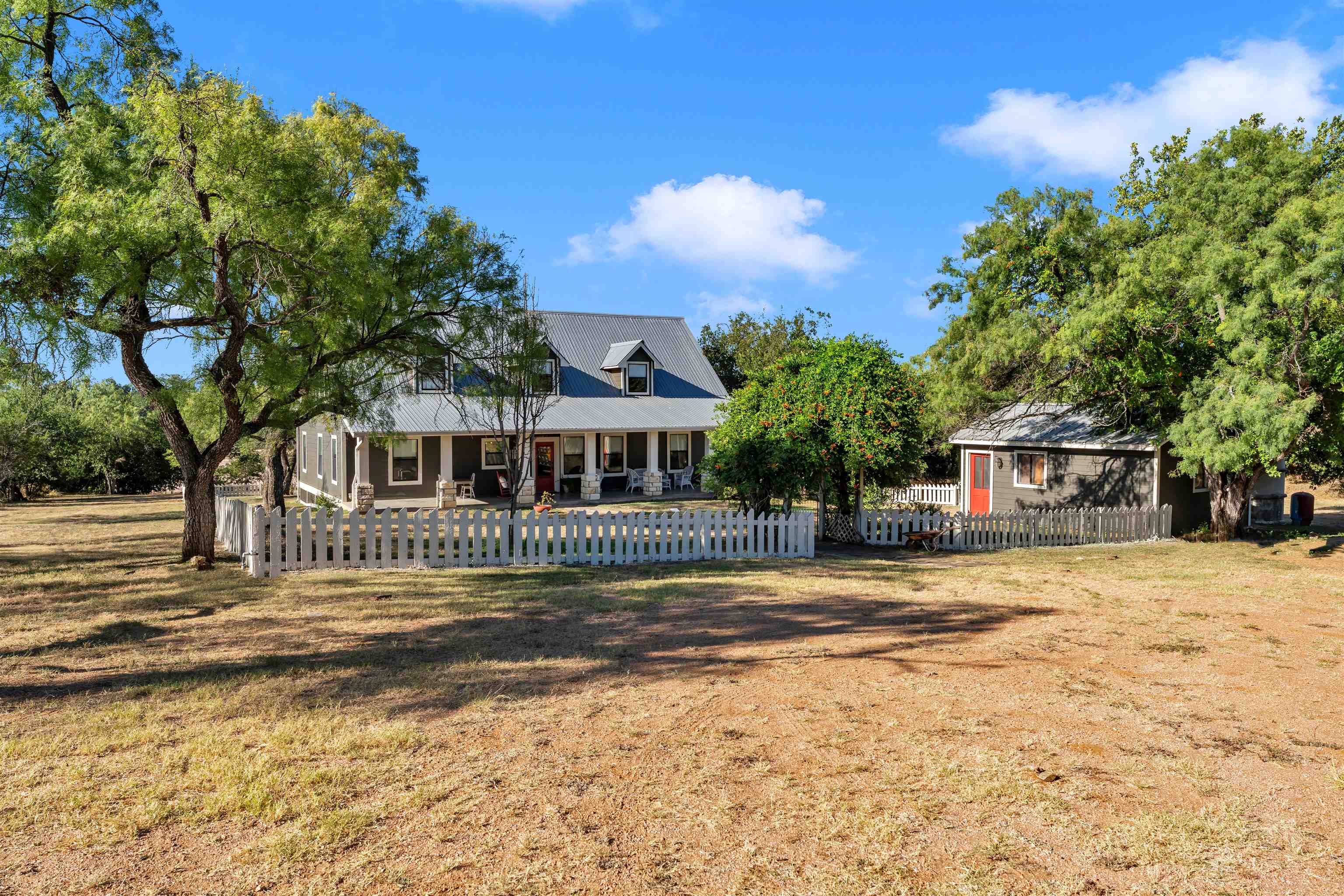 211 Riverside Drive West Llano, TX 78643 - Photo 7 of 45 Gallery Image 7