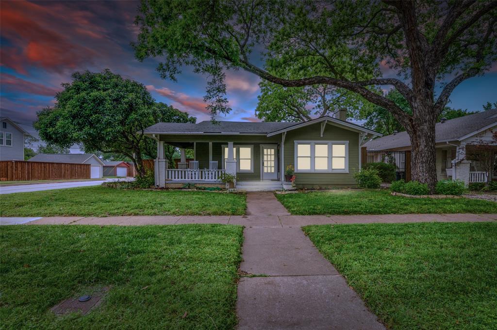 4601 Pershing Avenue Fort Worth, TX 76107 - Photo 28 of 28 a front view of a house with a yard
