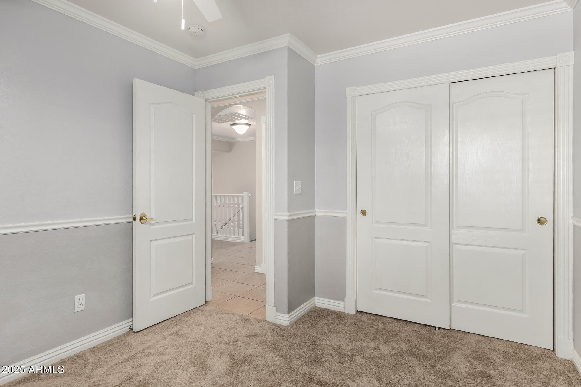 3013 East Bighorn Avenue Phoenix, AZ 85048 - Photo 19 of 40 an empty room with closet area