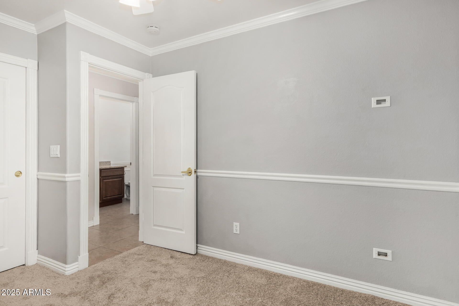 3013 East Bighorn Avenue Phoenix, AZ 85048 - Photo 21 of 40 a view of an empty room