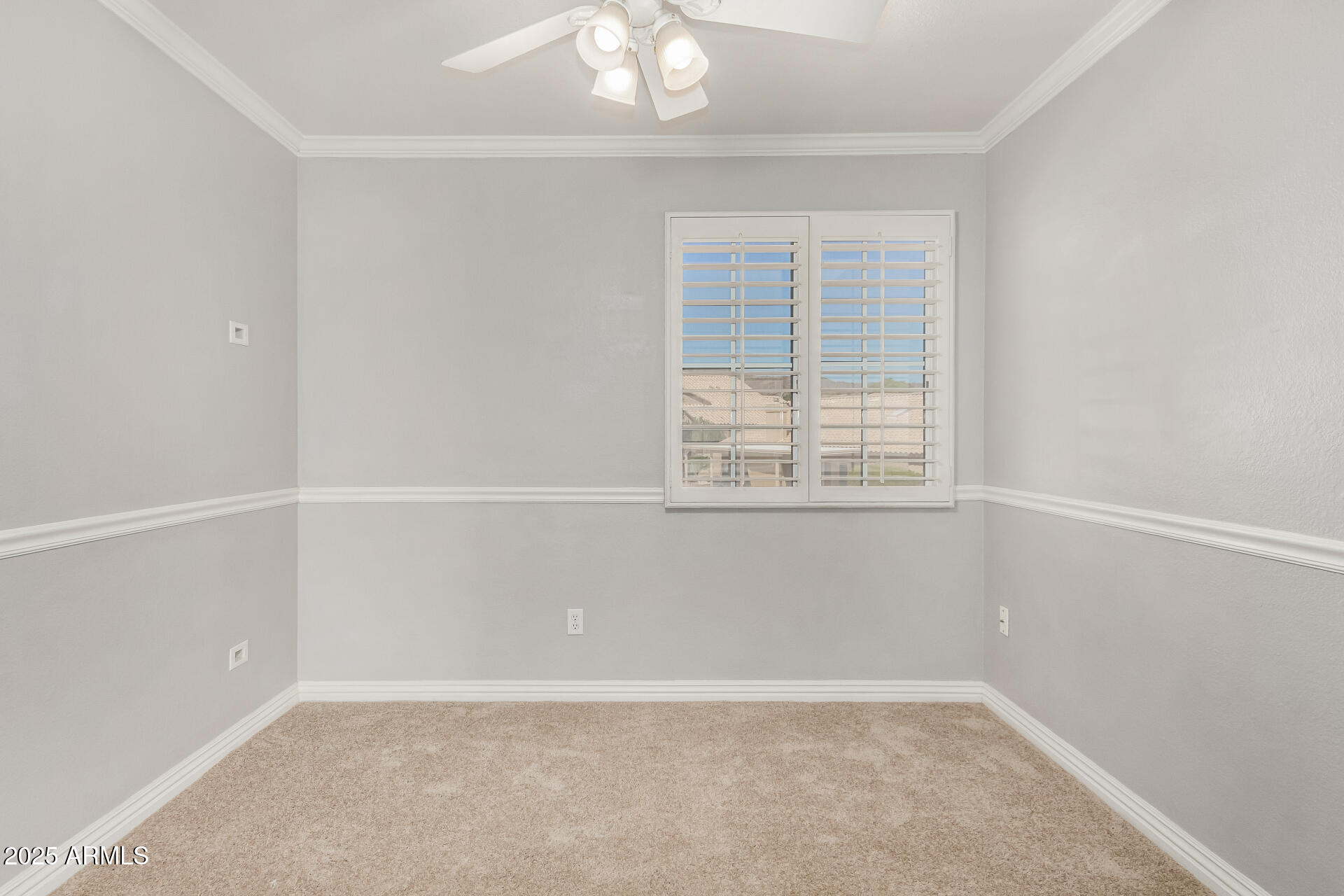 3013 East Bighorn Avenue Phoenix, AZ 85048 - Photo 22 of 40 an empty room with a window