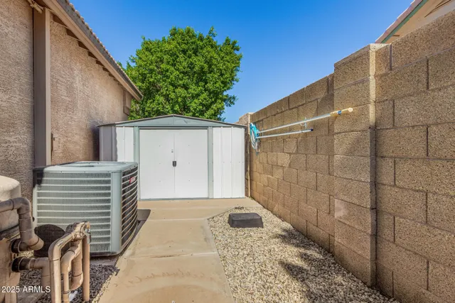 $2,990 | 3013 East Bighorn Avenue, Phoenix, AZ 85048