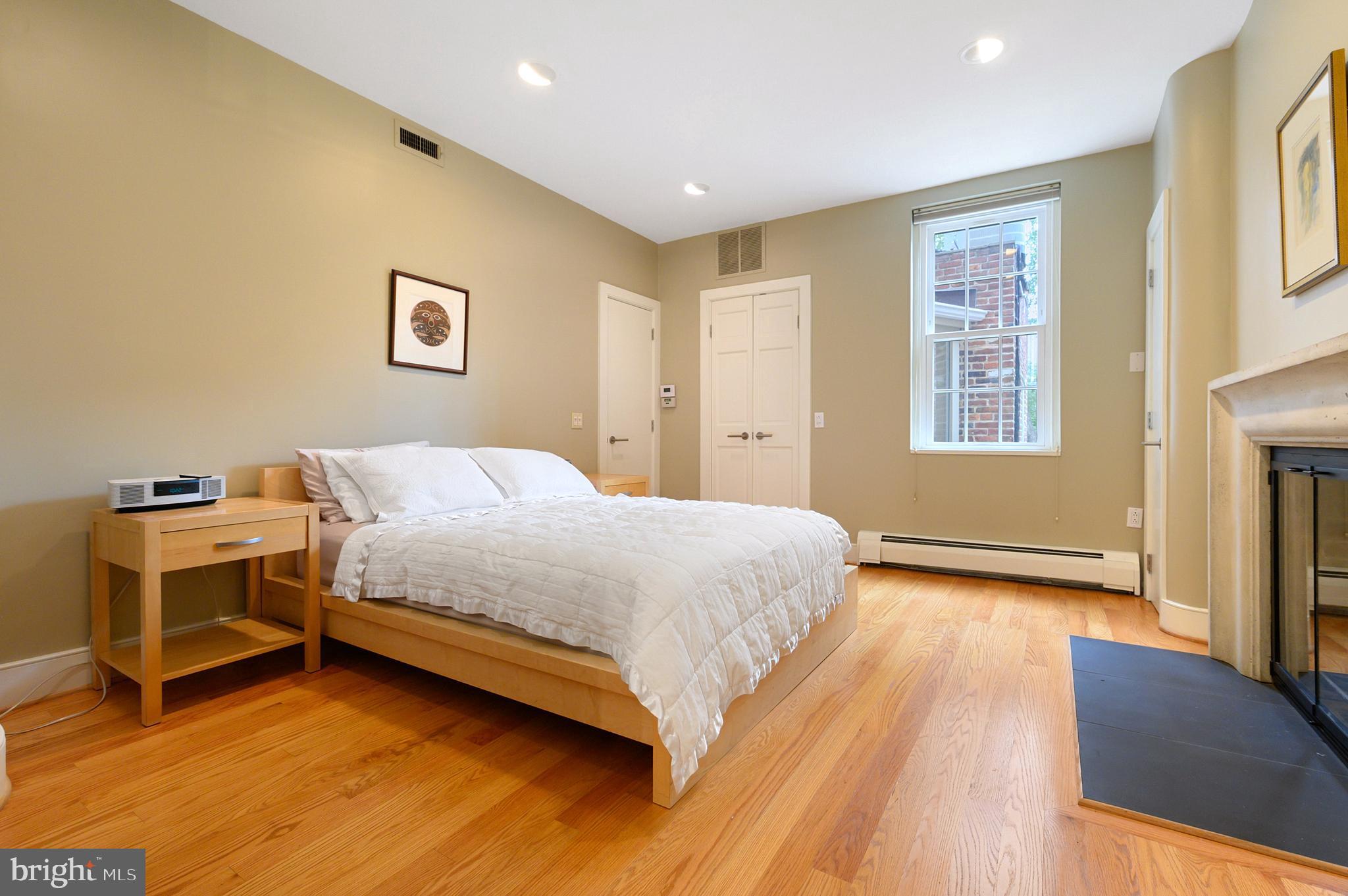 109-11 Pine St Philadelphia, PA 19106 - Photo 25 of 36