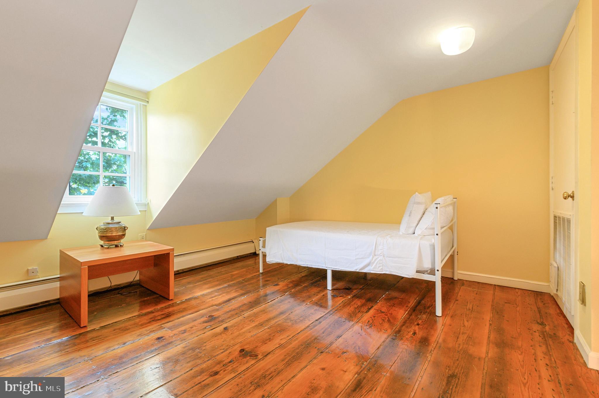 109-11 Pine St Philadelphia, PA 19106 - Photo 28 of 36