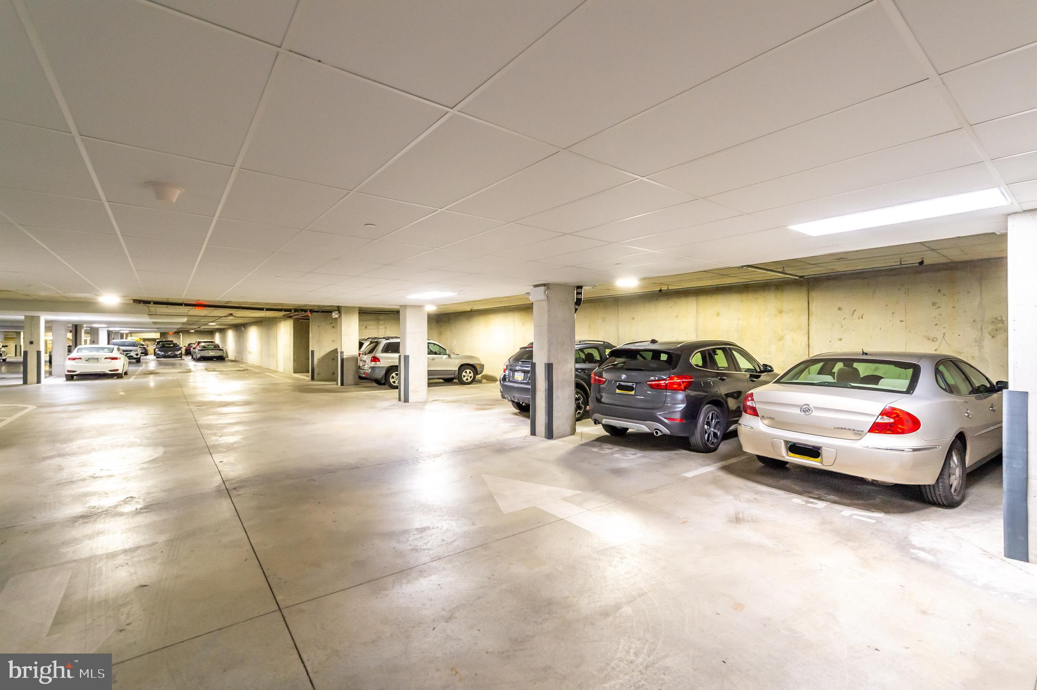 109-11 Pine St Philadelphia, PA 19106 - Photo 34 of 36