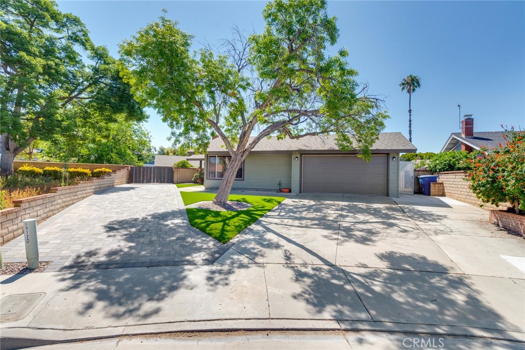 Great curb appeal! Pavered driveway and artificial turf installed about 1 1/2 years ago.