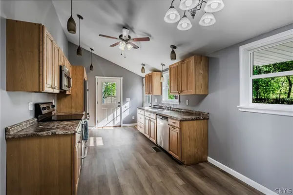 $188,500 | 314 Stafford Avenue North, Marshall, NY 13480