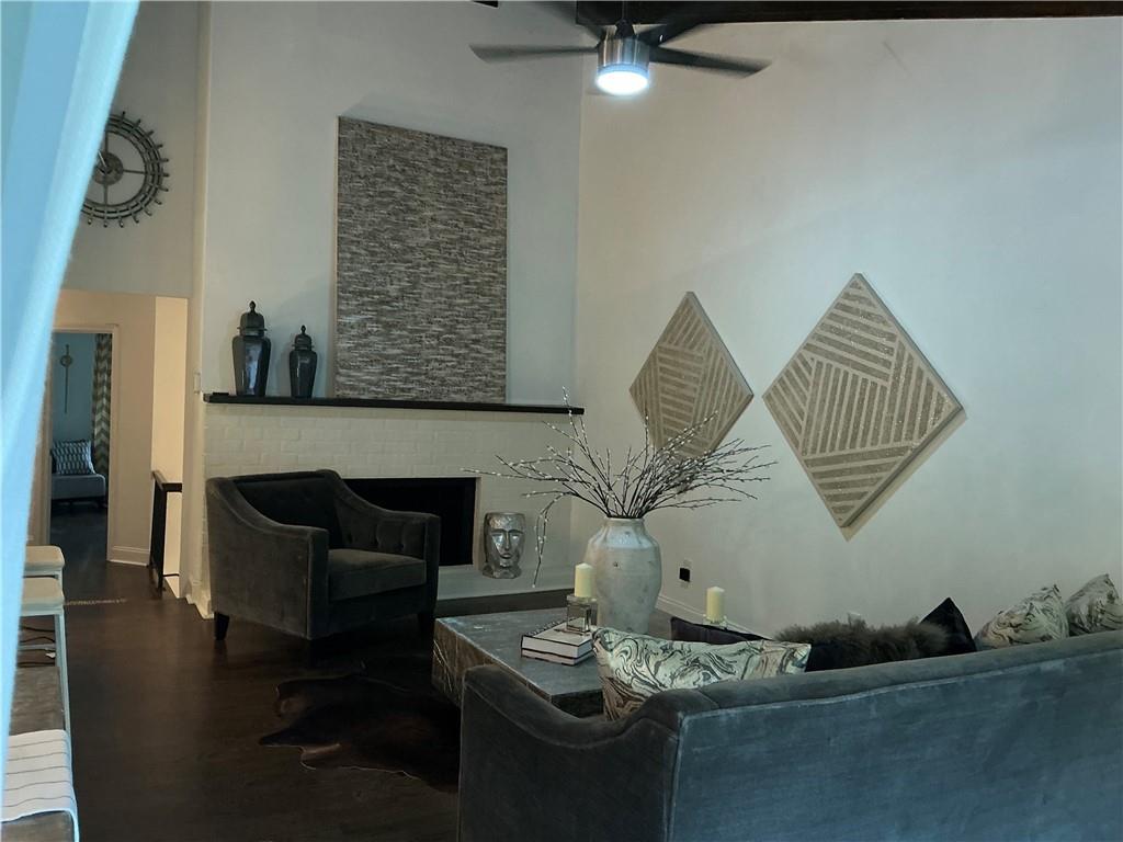 3823 Paces Ferry West Atlanta, GA 30339 - Photo 5 of 33 a living room with furniture and a wooden floor
