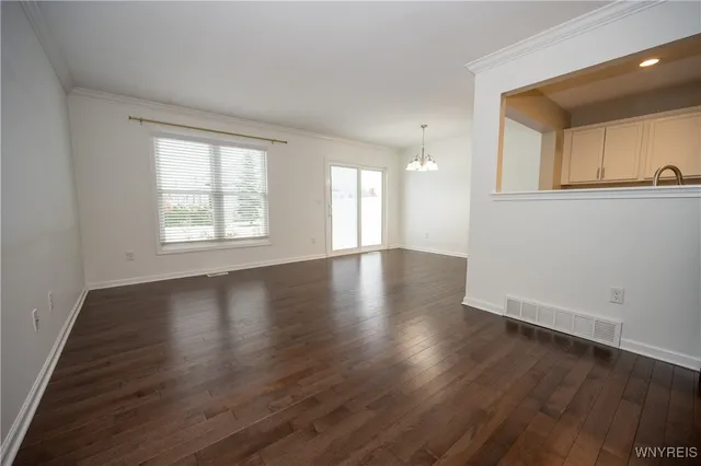 $329,900 | 4 Denton Drive, Lancaster, NY 14086