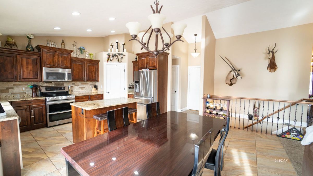 3715 Valley Ridge Avenue Elko, NV 89801 - Photo 9 of 42 Gallery Image 9