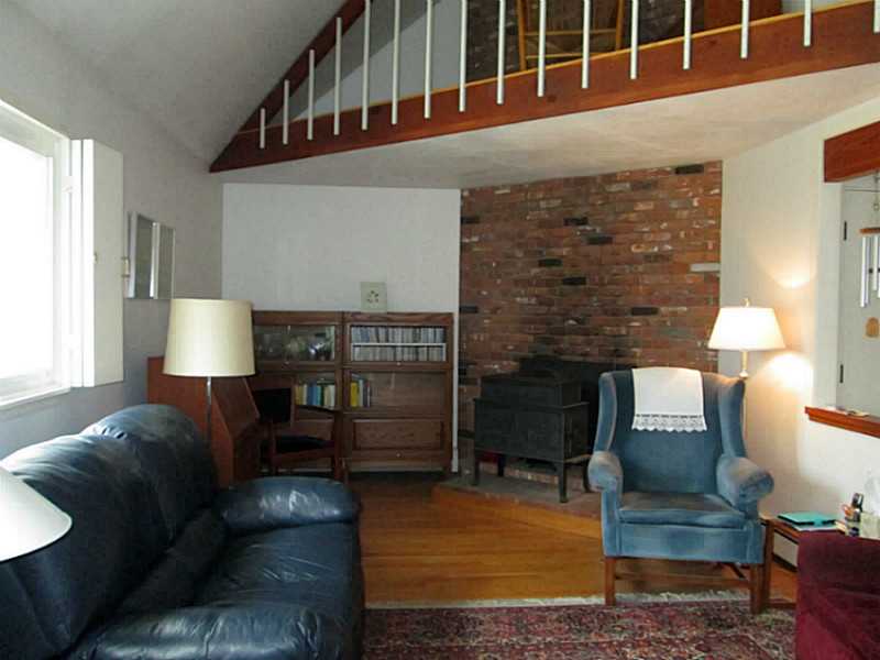 304 Angell Road Lincoln, RI 02865 - Photo 11 of 20 Living Room.
