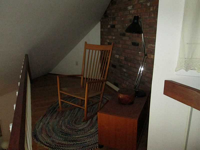 304 Angell Road Lincoln, RI 02865 - Photo 20 of 20 Studio/Study/Office.