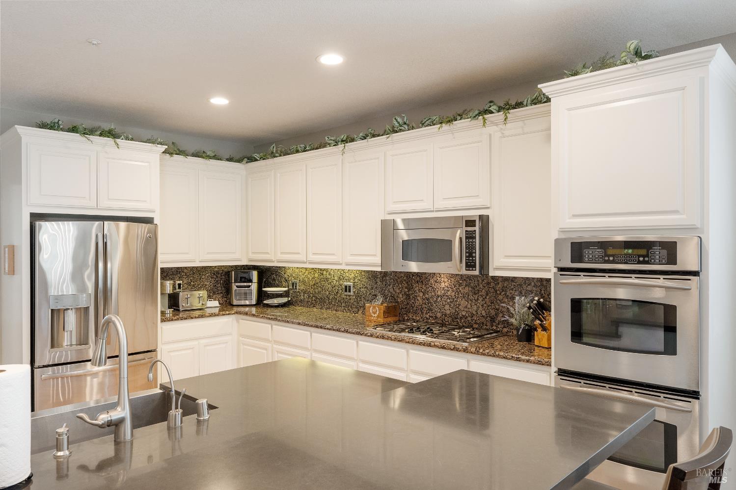 1238 Darling Street Napa, CA 94558 - Photo 23 of 68