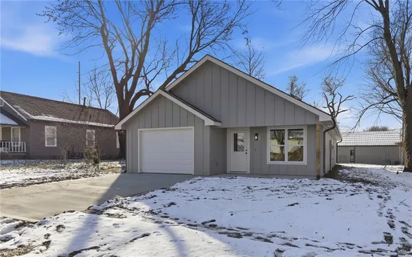 $272,000 | 103 South Crittenden Street, Holden, MO 64040