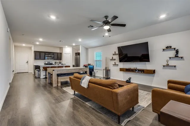 $2,500 | 2108 Basil Avenue, Anna, TX 75409