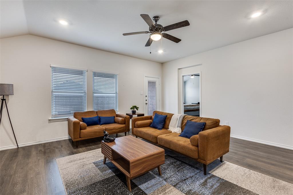 2108 Basil Avenue Anna, TX 75409 - Photo 4 of 25