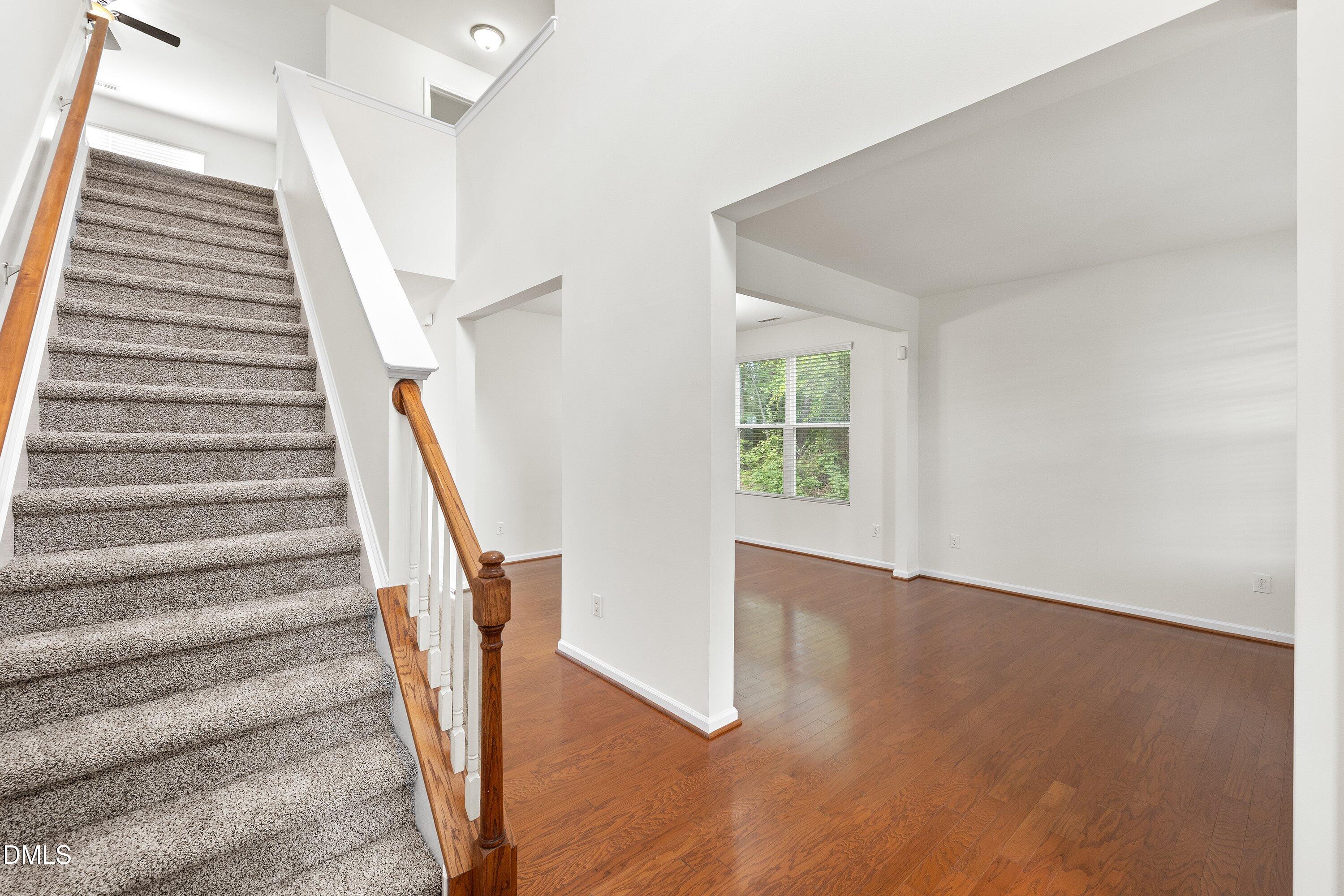 103 Thorngate Road Durham, NC 27703 - Photo 9 of 50 09-103 Thorngate Rd_7277