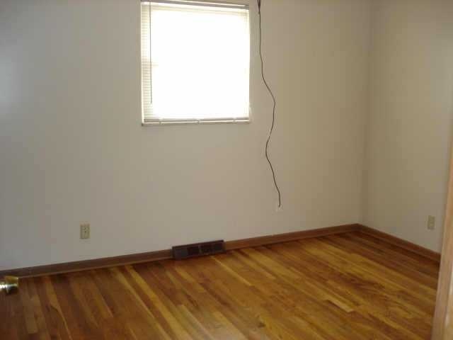 4754 Dechant Road, Unit 756 Columbus, OH 43229 - Photo 5 of 7 Gallery Image 5