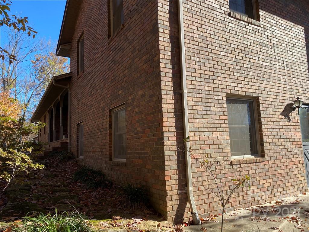 224 Marlowe Road Hiddenite, NC 28636 - Photo 12 of 45 Gallery Image 12