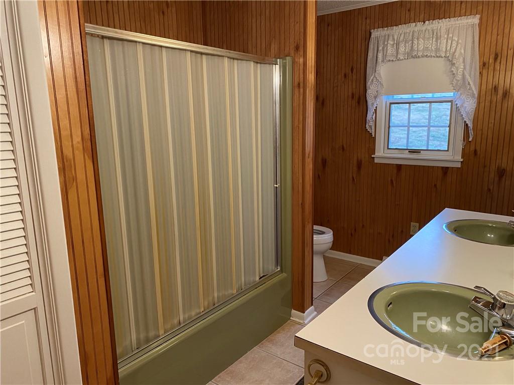 224 Marlowe Road Hiddenite, NC 28636 - Photo 31 of 45 Gallery Image 31