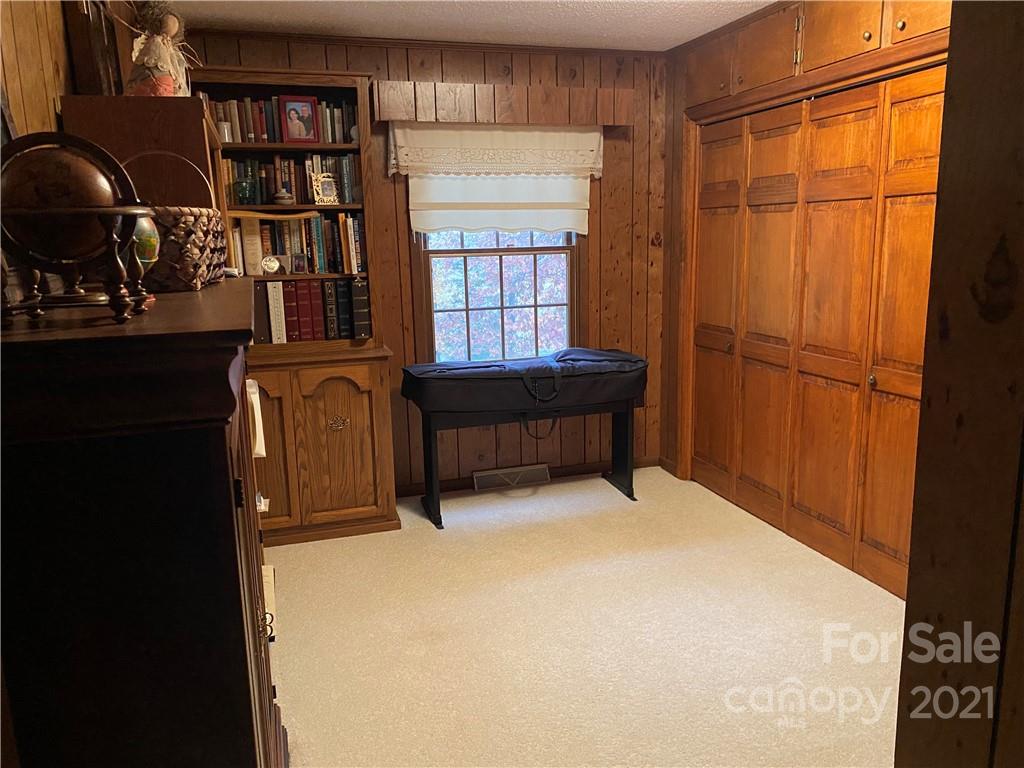 224 Marlowe Road Hiddenite, NC 28636 - Photo 32 of 45 Gallery Image 32
