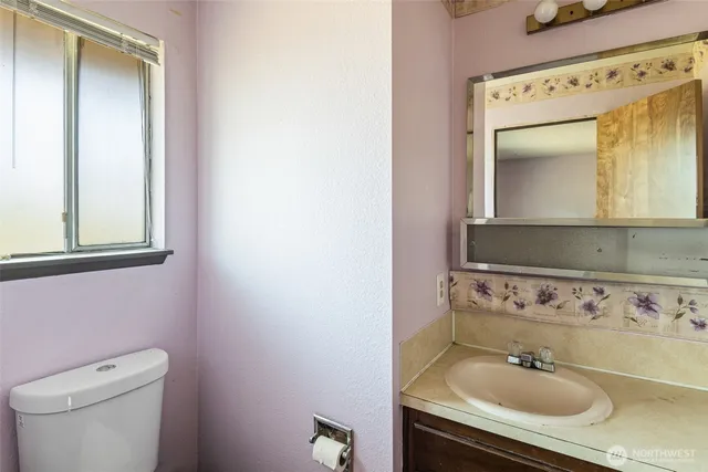 $250,000 | 5514 Jackson Highway, Toledo, WA 98591