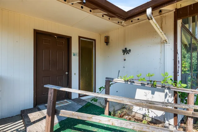 $250,000 | 5514 Jackson Highway, Toledo, WA 98591