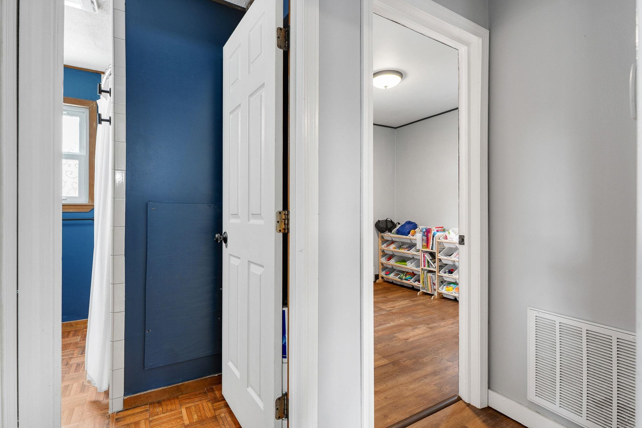 62 Washington Road Barre Town, VT 05649 - Photo 11 of 27