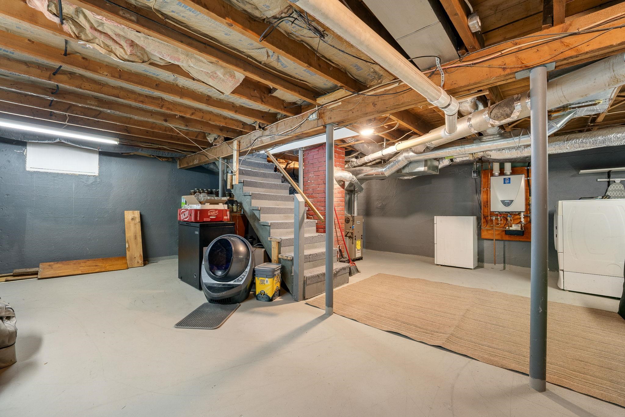 62 Washington Road Barre Town, VT 05649 - Photo 23 of 27