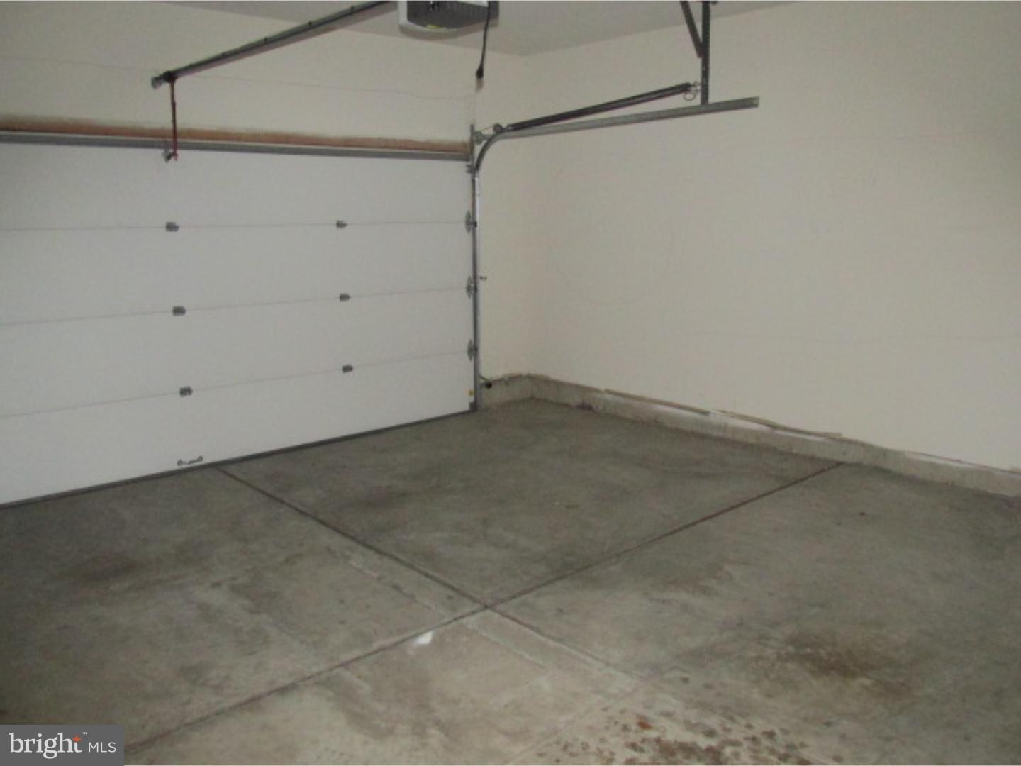 151 Jackson Street Trenton, NJ 08611 - Photo 6 of 13