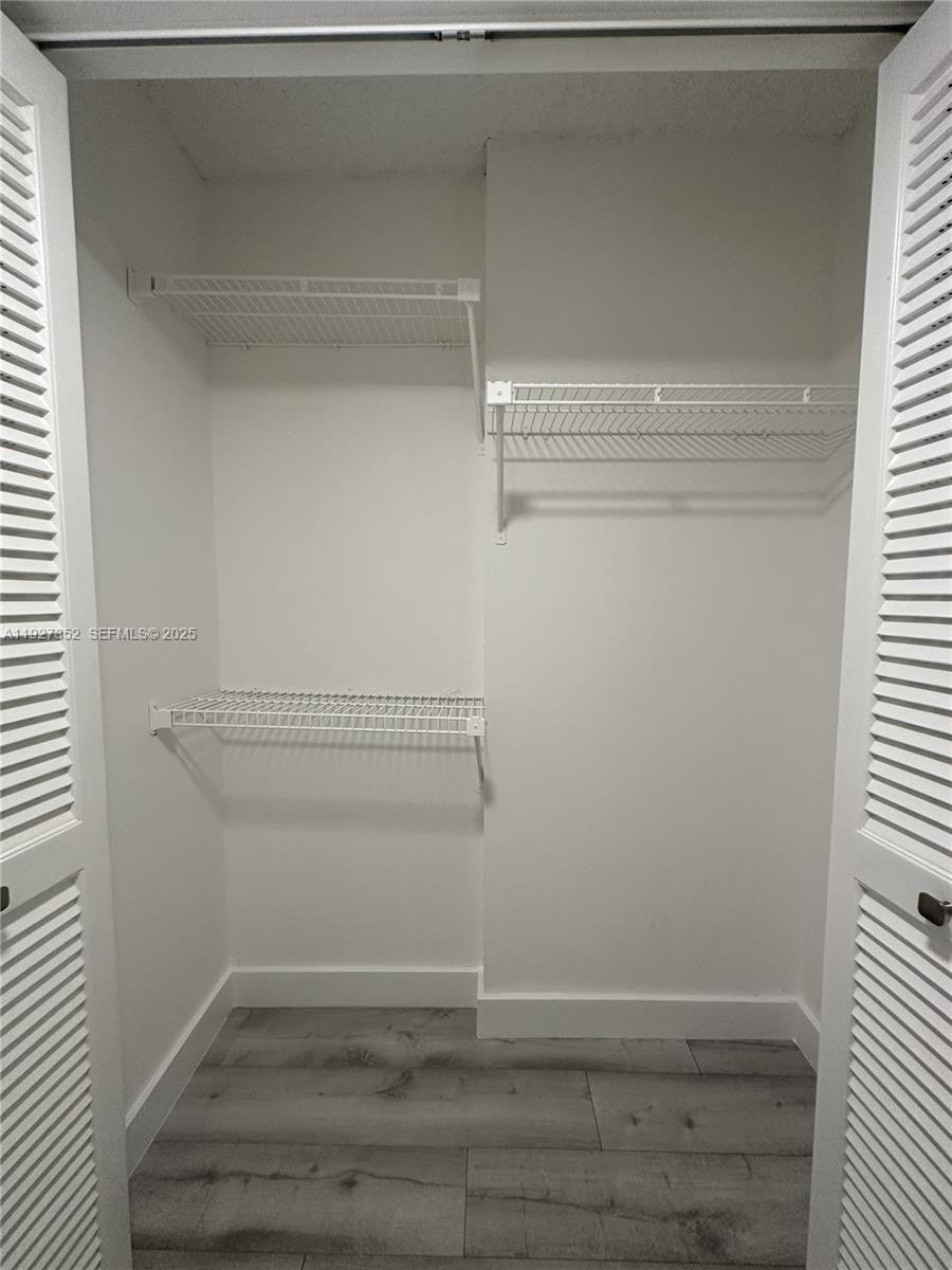 601 Ives Dairy Road, Unit 4038 Miami, FL 33179 - Photo 17 of 49