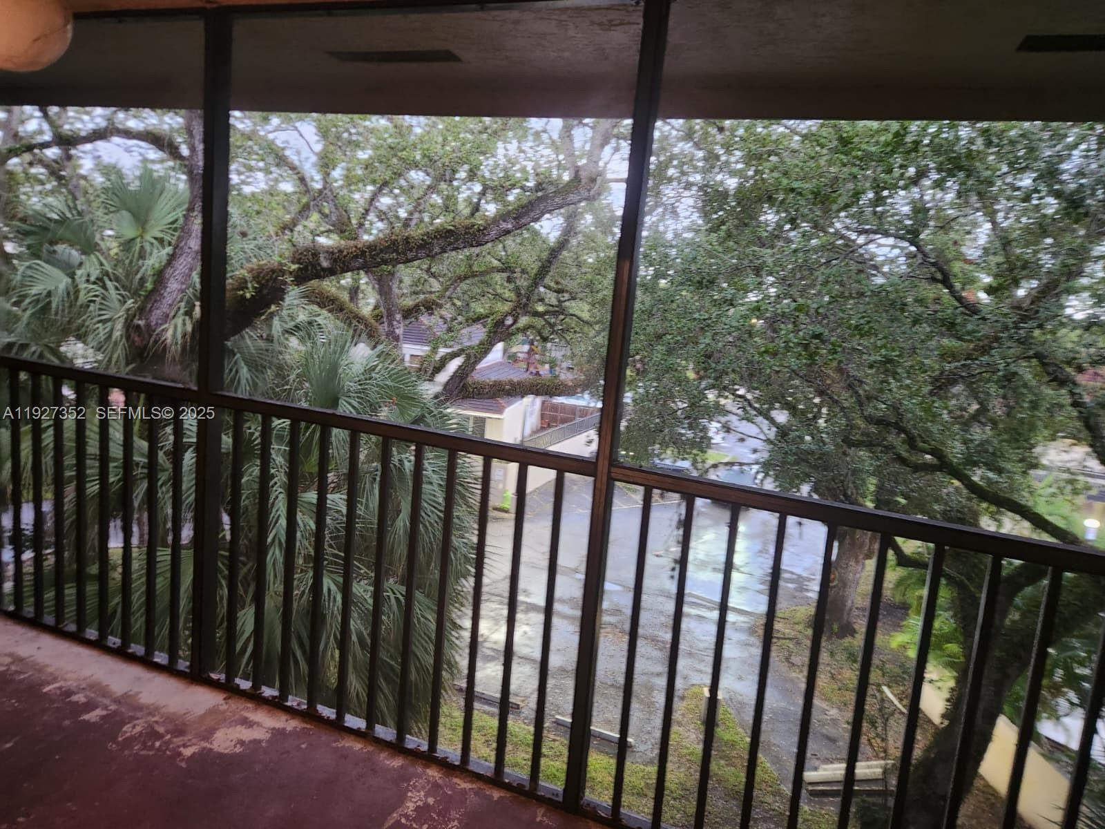 601 Ives Dairy Road, Unit 4038 Miami, FL 33179 - Photo 4 of 49