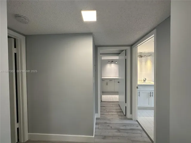 a view of outdoor space yard and porch