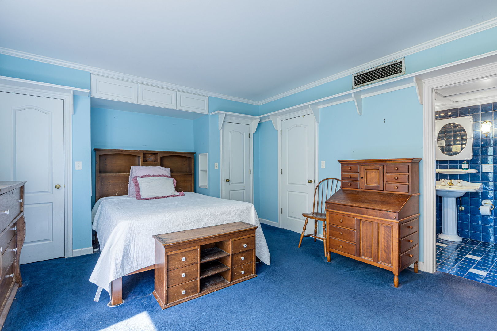 1420 Sheridan Road, Unit 3B Wilmette, IL 60091 - Photo 12 of 23 Gallery Image 12