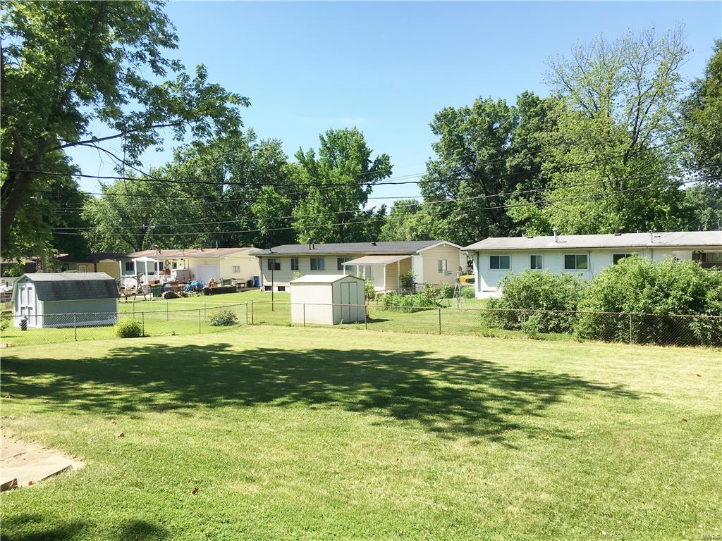 1470 Mullanphy Road Florissant, MO 63031 - Photo 25 of 29