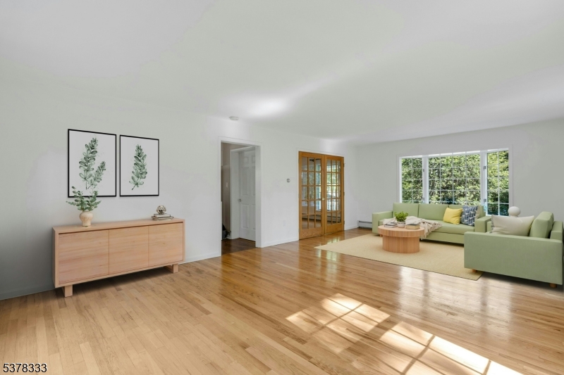 82 Union Hill Road Morris Plains, NJ 07950 - Photo 13 of 38