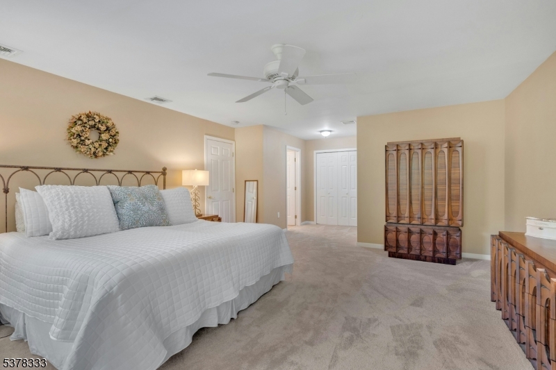 82 Union Hill Road Morris Plains, NJ 07950 - Photo 24 of 38