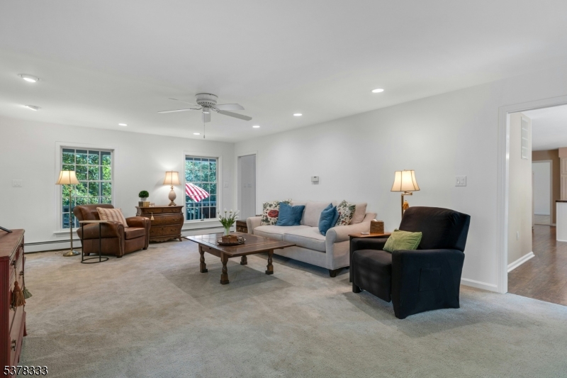 82 Union Hill Road Morris Plains, NJ 07950 - Photo 9 of 38