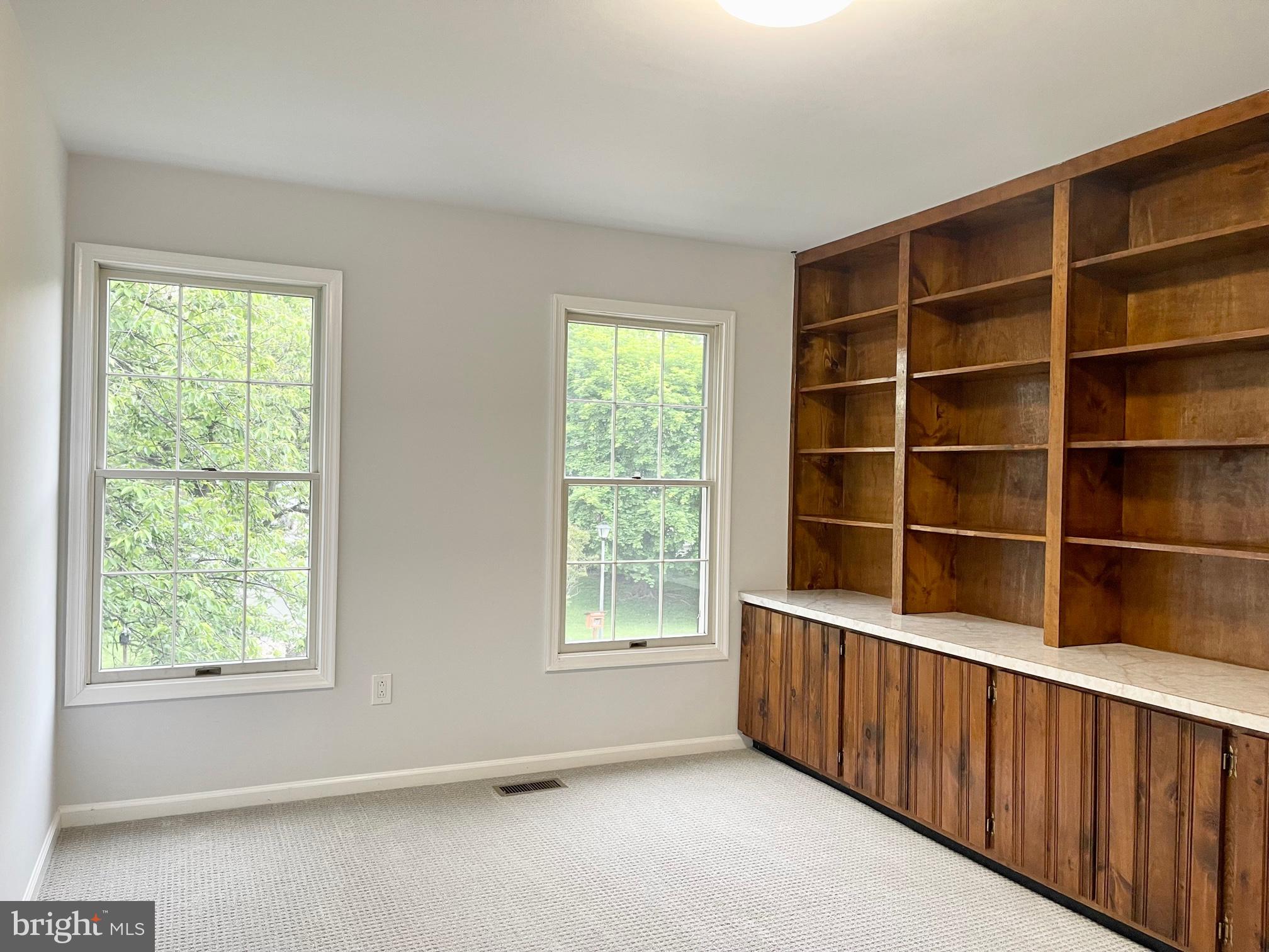 8600 Aqueduct Road Potomac, MD 20854 - Photo 39 of 66 BR 4 with Built-In Shelves & Cabinets