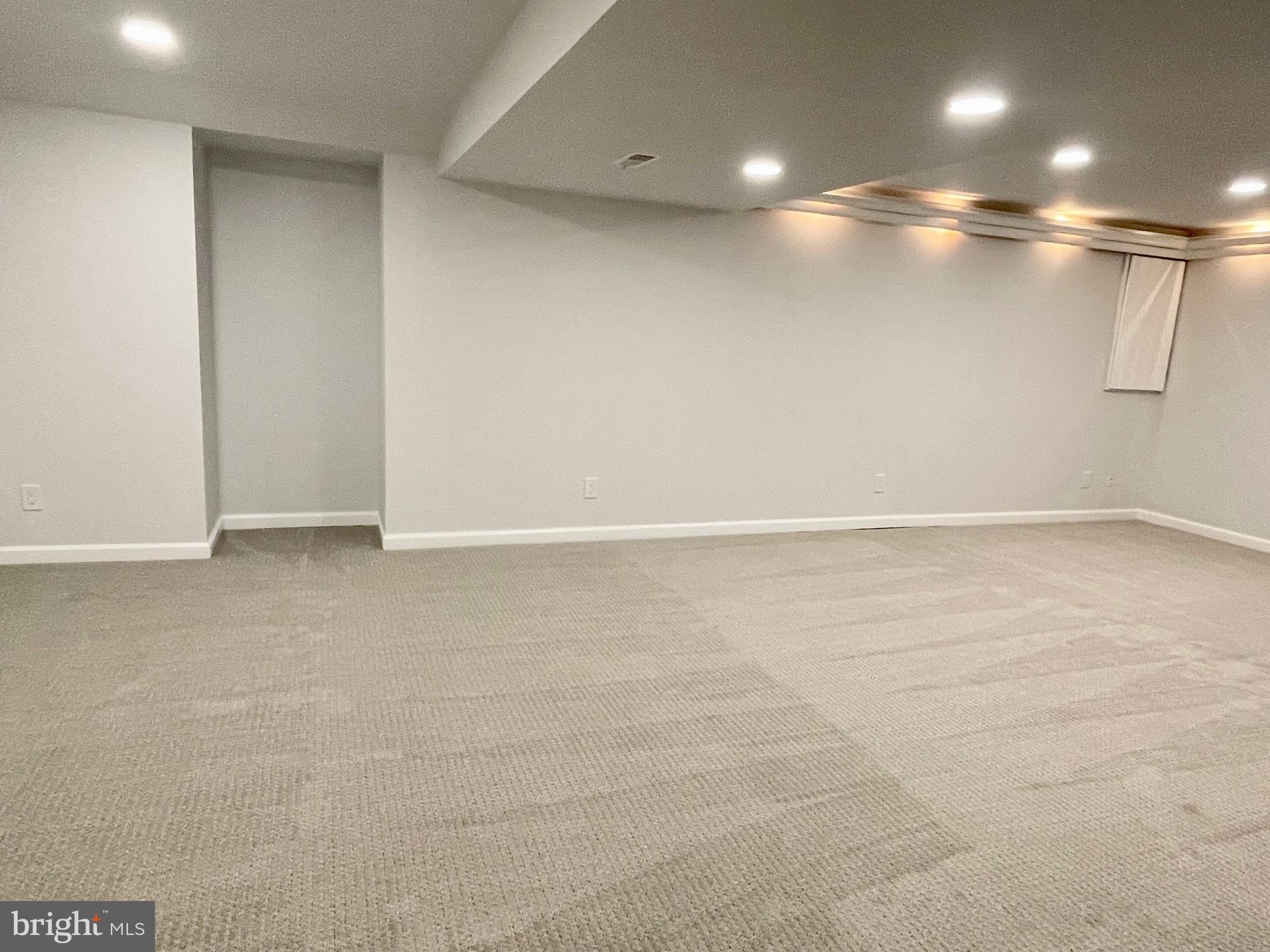 8600 Aqueduct Road Potomac, MD 20854 - Photo 48 of 66 Recreation Room